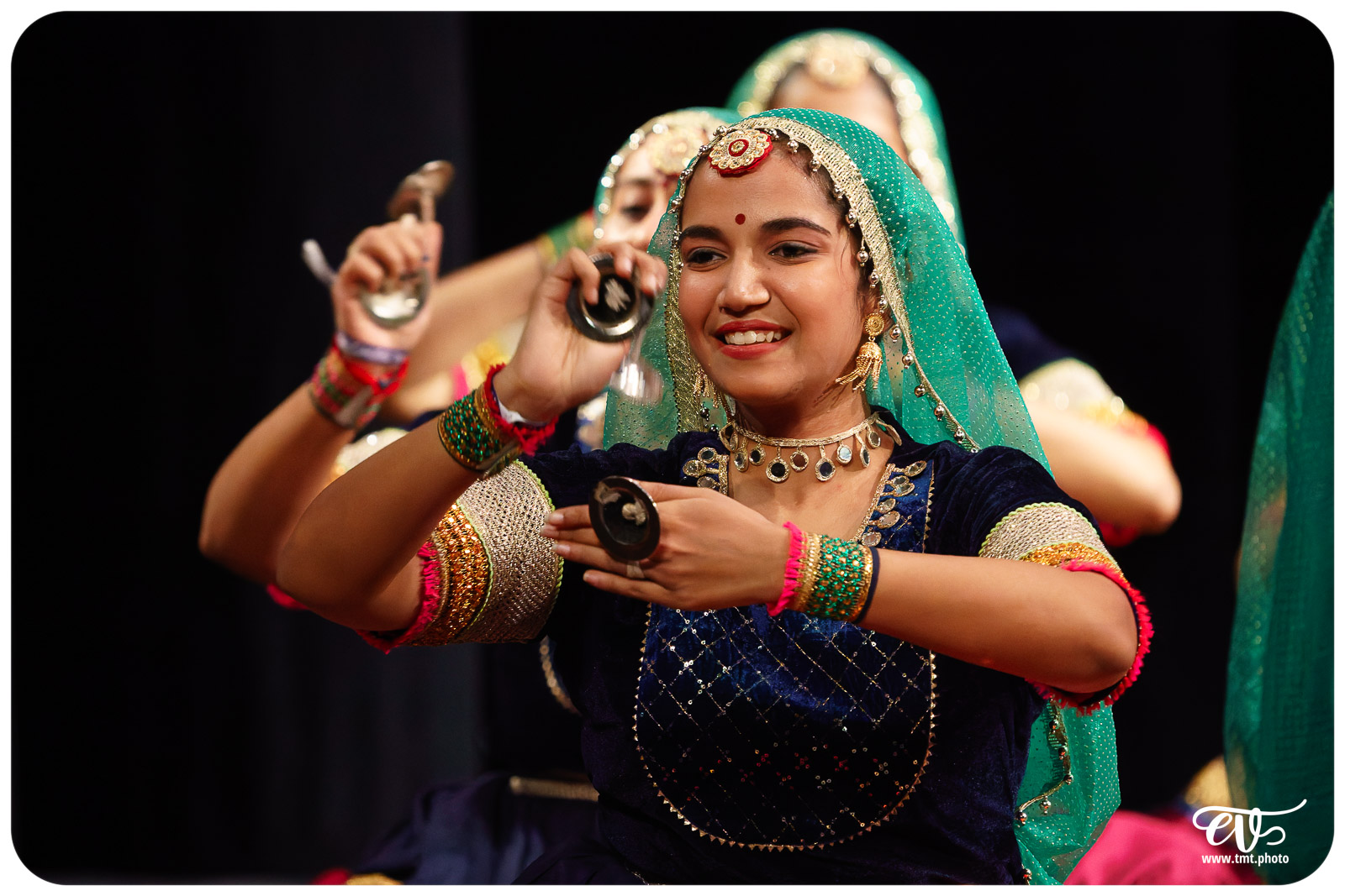 INDE